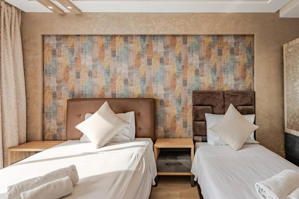 Appartamento Royale Duplexe Pleine Centre Tanger Esterno foto